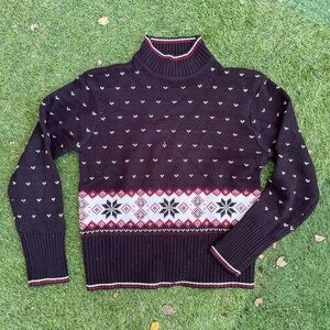 Vintage Style Women’s size M Black Red white NINE & CO Sweater